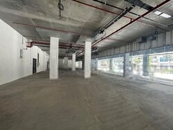 midlink-plaza photo thumbnail #6